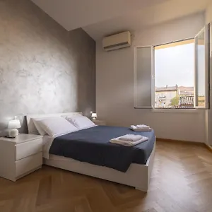 https://le-suites-delledera.emilia-romagnahotels.net